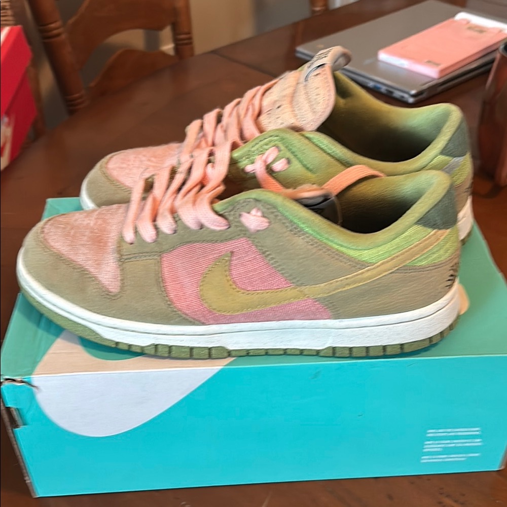 Nike men’s sun club dunk